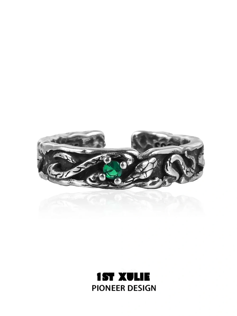 1ST XULIE "Snake Bite" Adjustable Open Snake Bite Zircon Ring in 925 Sterling Silver - Detail Shot