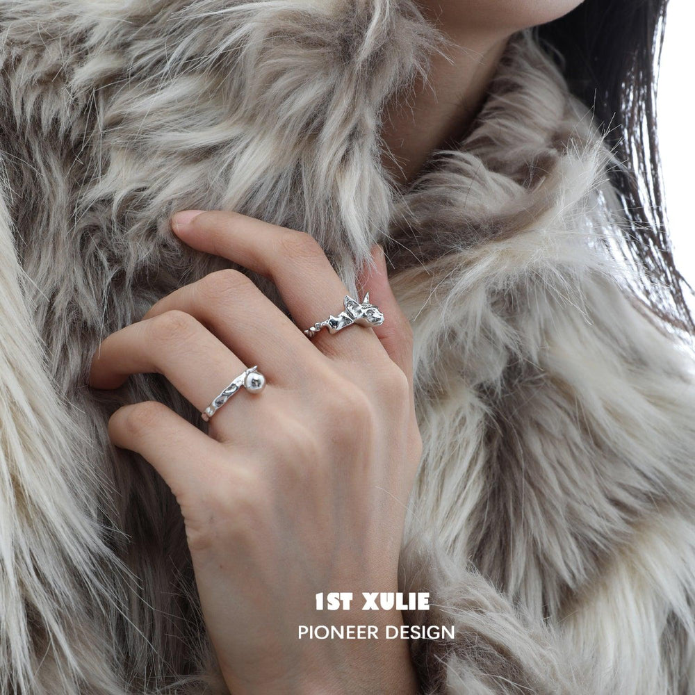 1ST XULIE "Cat's Gaze" Statement Angular Cat Head Open Ring in 925 Sterling Silver - Lifestyle Shot