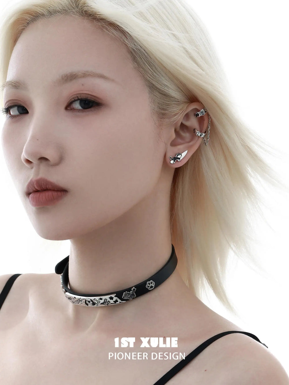 1ST XULIE "Graffit Kitten & Puppy" Asymmetrical Graffiti Dagger Stud Earrings in Platinum Plate - Side View