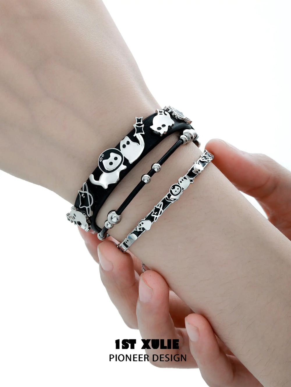 1ST XULIE "Ghosts" Whimsical Black Cat Charm Bangle Bracelet in 925 Sterling Silver - Side View