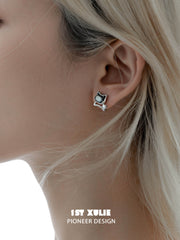 1ST XULIE "Cat's Gaze" Whimsical Black & Gray Kitty Stud Earrings in Platinum Plated Brass - Detail Shot