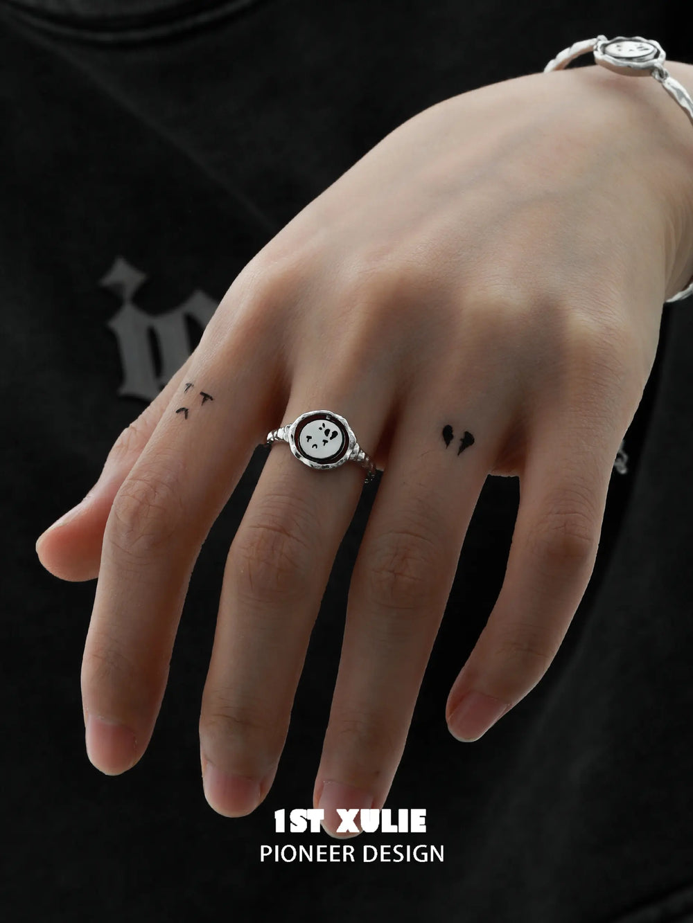 1ST XULIE "Mood Diary" Broken Heart Enamel Open Ring in 925 Sterling Silver - Side View