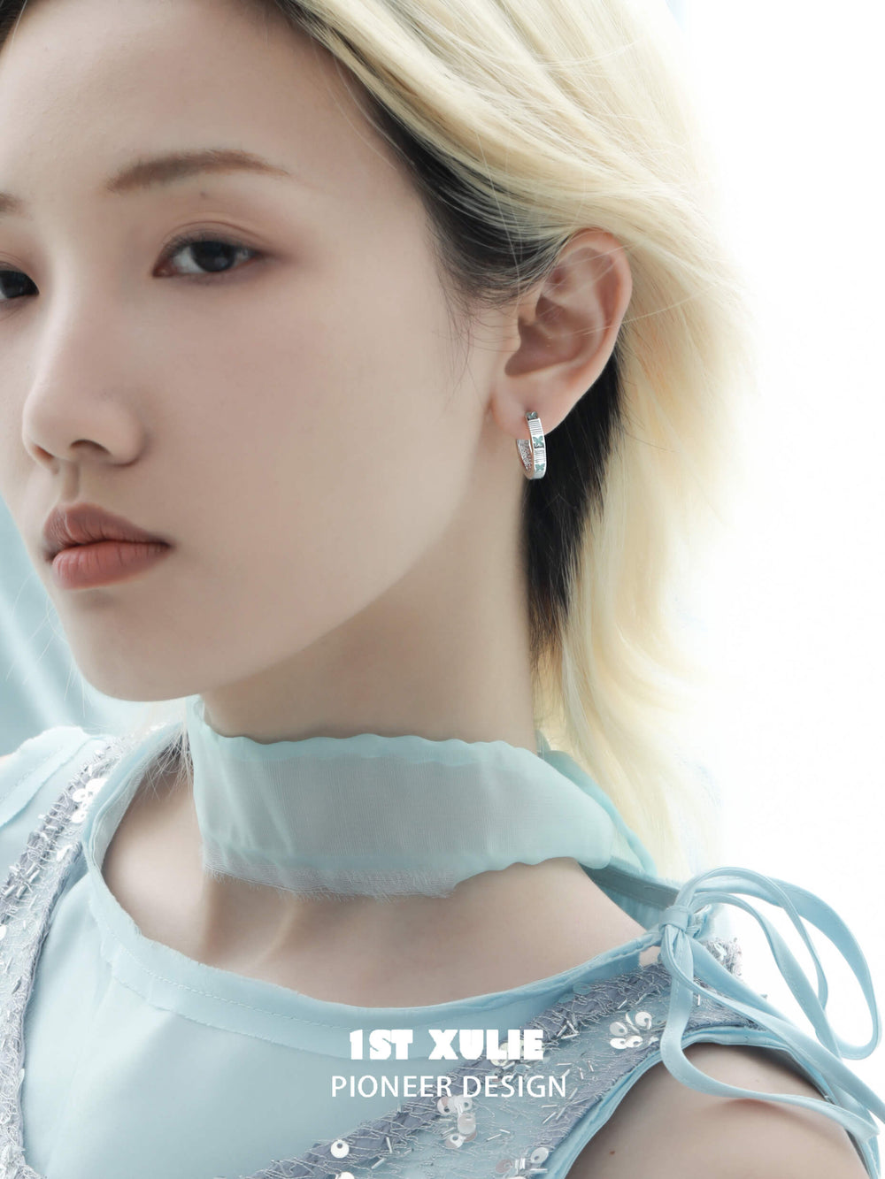 1ST XULIE "Whiterfly" Butterfly Wing Hoop Earrings in 925 Sterling Silver - Detail Shot