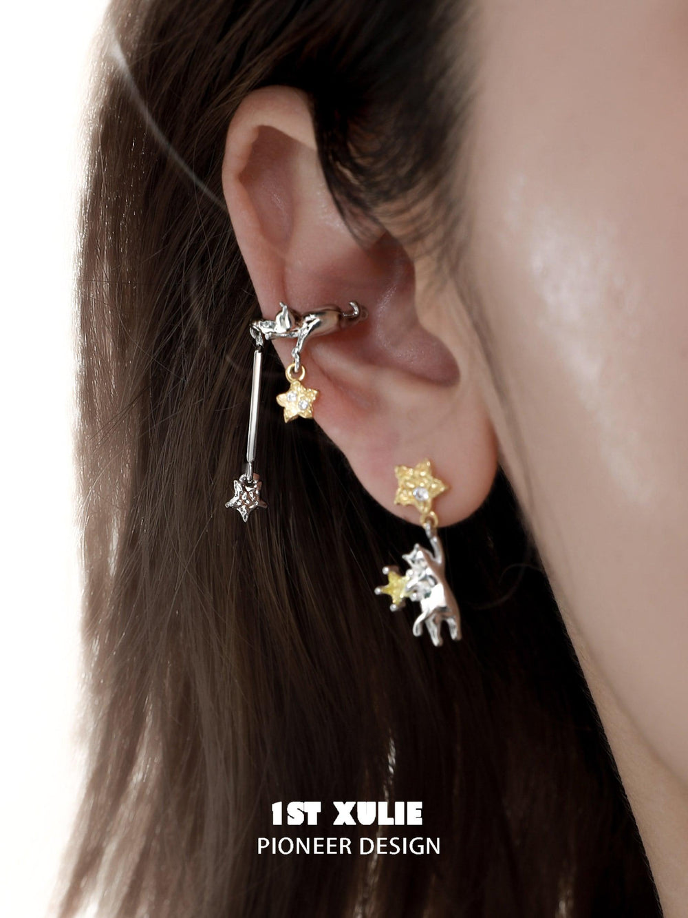 1ST XULIE "CAT'S GAZE" Celestial Star Dangle Ear Clips in Platinum Plated - Detail Shot
