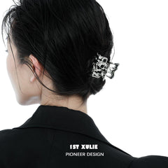 1ST XULIE "Checkerboard" Mini Hair Claw Clip in Platinum Plated - Detail Shot