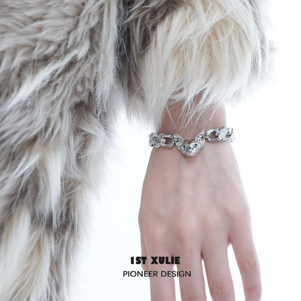 1ST XULIE "Cat's Gaze" Chunky Diablo Cat Head Charm Bracelet in Platinum Plated - Product View
