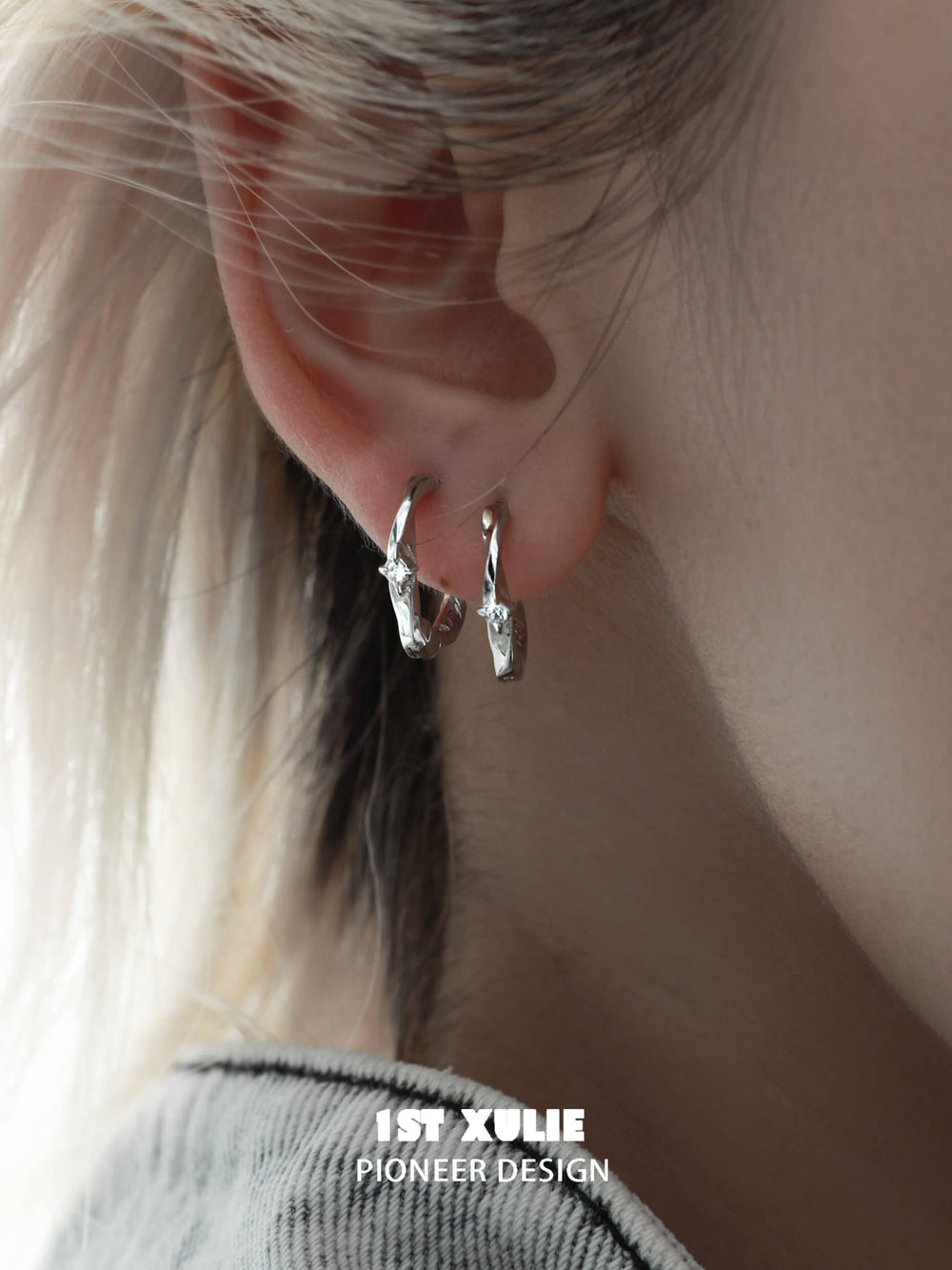 1ST XULIE "Silver Angel" Dainty Star Charm Huggie Earrings in 925 Sterling Silver - Size Comparison