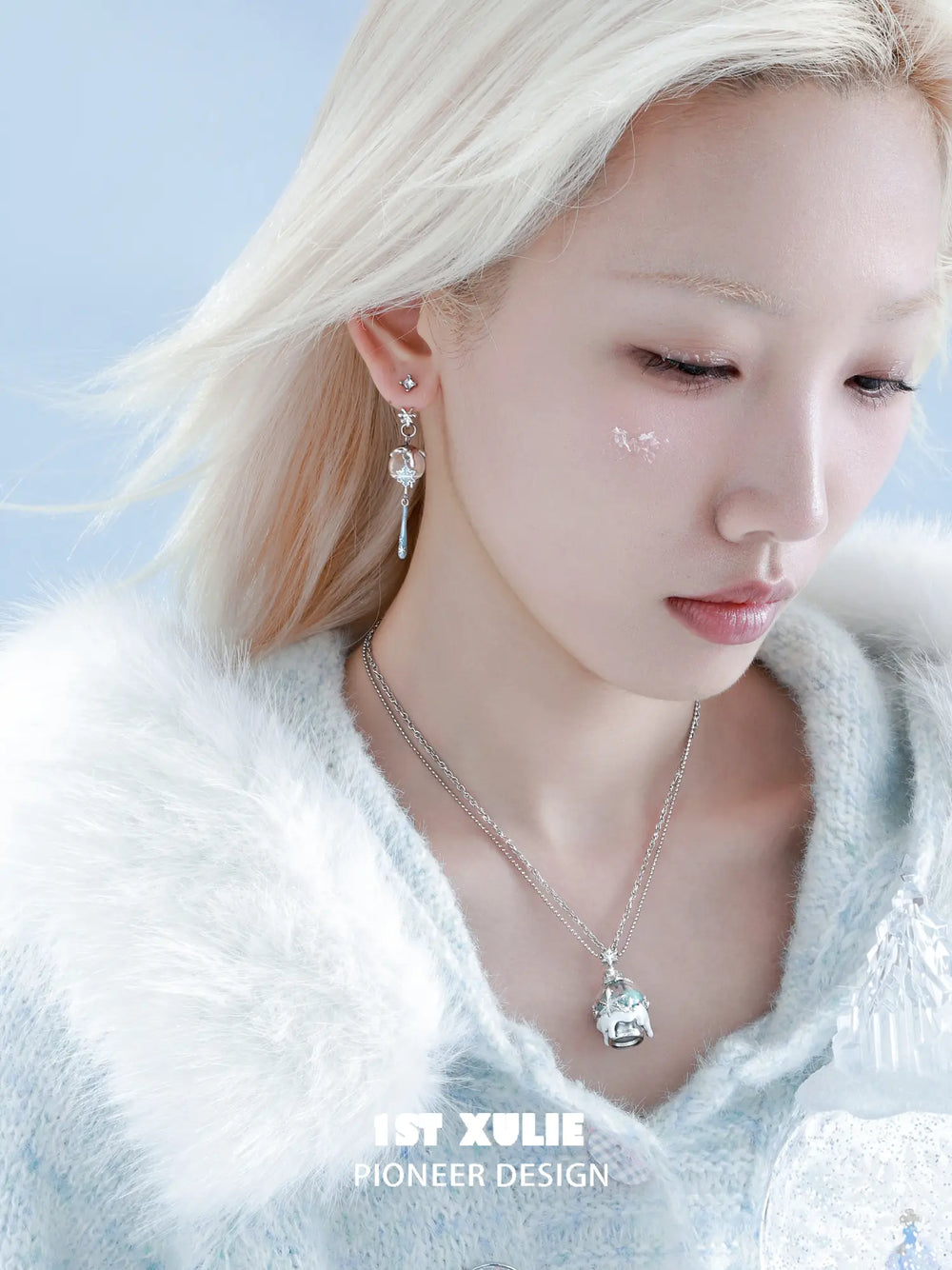 1ST XULIE Jewelry "Snow Land" Delicate Snowflake Dangle Earrings in Platinum Plated - Angle 2