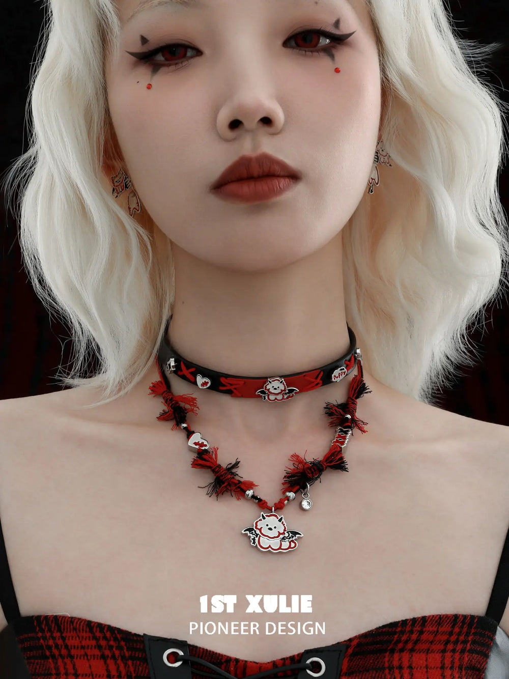 1ST XULIE Jewelry "DEMON CUTIES" Devil Puppy & Kitten Necklace - Kitten Detail Shot