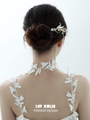 1ST XULIE "Lucky Cat" Elegant Tulip Pearl Hair Pin in Platinum Plated - Lifestyle Shot