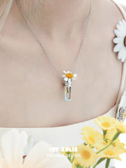 1ST XULIE Jewelry "DAISY" Enamel Daisy Vase Pendant Necklace in Brass - Angle View