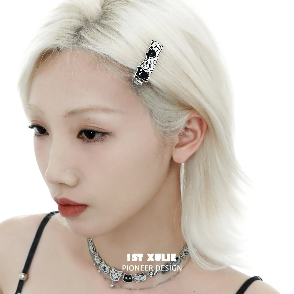1ST XULIE "Graffiti Kitten" Enamel Kitten Hair Barrettes in Platinum Plated Brass - Detail Shot