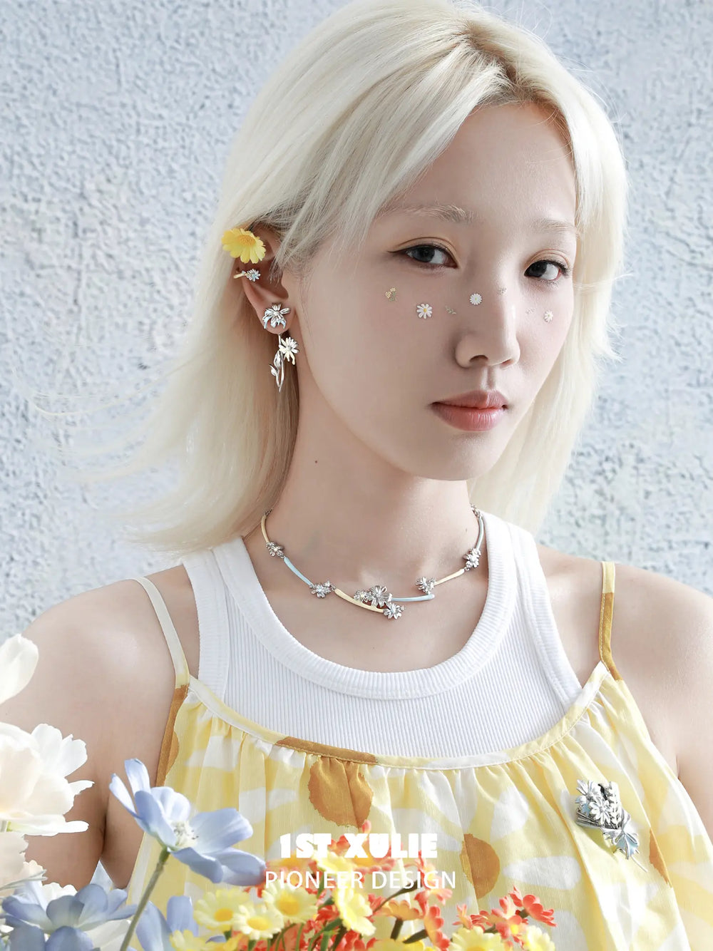 1ST XULIE Jewelry "DAISY" Floral Enamel Daisy Choker Necklace in Brass - Side View