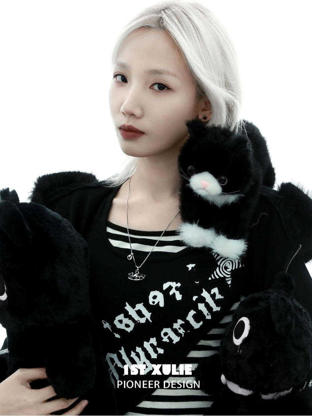 1ST XULIE "Ghosts" Gothic Black Cat Pendant Choker Necklace in Platinum Plated Brass - Packaging View