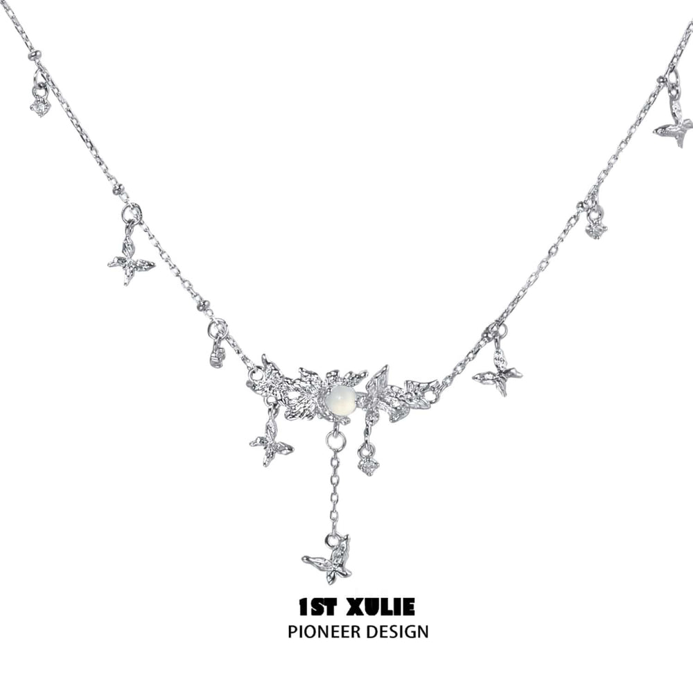 1ST XULIE "Whiterfly" Gothic Butterfly Bone Agate Necklace in Platinum Plated - Texture Detail