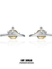 1ST XULIE "Cat's Gaze" Gothic Cat Head Stud Earrings in 925 Sterling Silver - Detail Shot