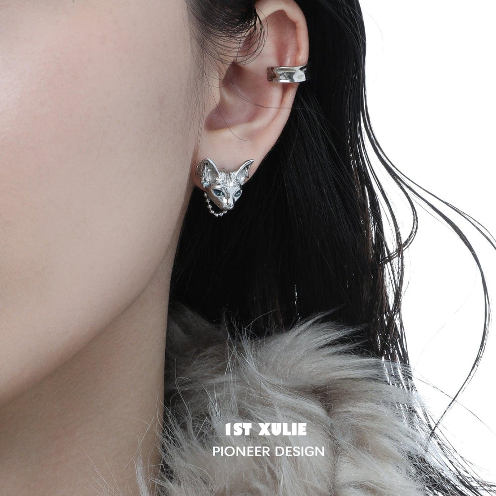 1ST XULIE "Cat's Gaze" Gothic Cat Head Stud Earrings in Platinum Plate - Product View
