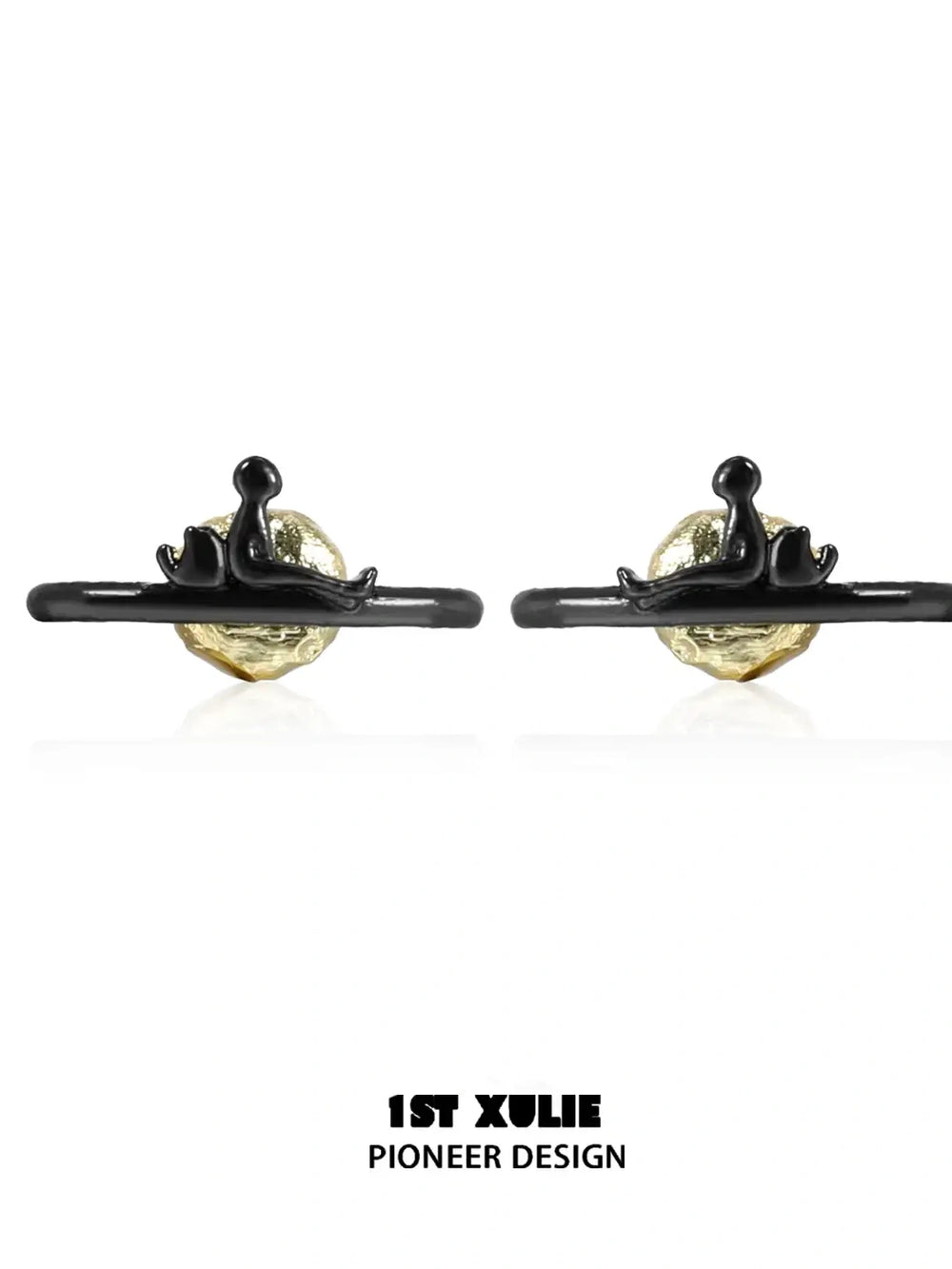 1ST XULIE "Cat's Gaze" Gothic Cat Head Stud Earrings in 925 Sterling Silver - Product View