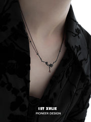 1ST XULIE "Taboo Rose" Gothic Dark Rose Thorn Pendant Necklace in 925 Sterling Silver - Texture Detail
