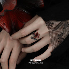 1ST XULIE "Bloody Datura" Gothic Datura Flower Ring in 925 Sterling Silver - Detail Shot