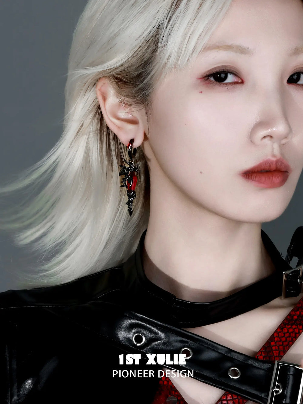 1ST XULIE "Infernal Dragon Relic" Gothic Dragon Bone Dangle Earrings in Black Gold Plated - Texture Detail