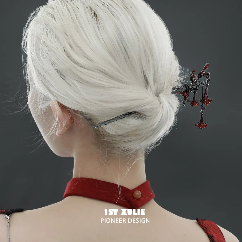 1ST XULIE "Bloody Datura" Gothic Floral Datura Pendant Hairpin in Platinum Plated - Texture Detail Shot