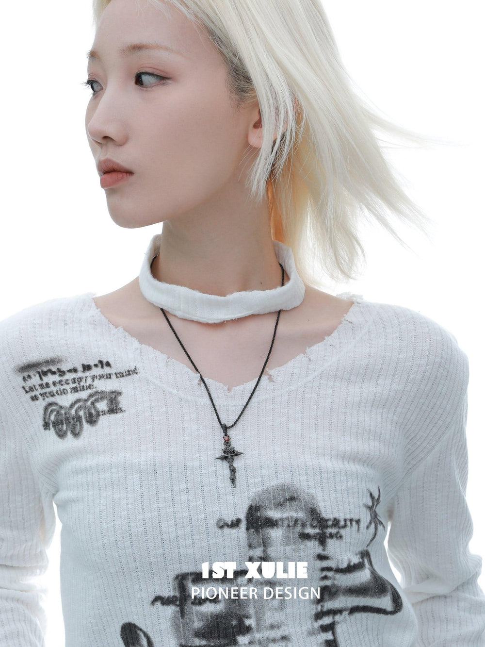 1ST XULIE "Taboo Rose" Gothic Rose Sword Necklace in Platinum Plated - Side View