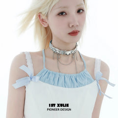 1ST XULIE "Angel Cuties" Heart Buckle Leg Garter & Choker in Ultra-Fiber Leather - Detail Shot