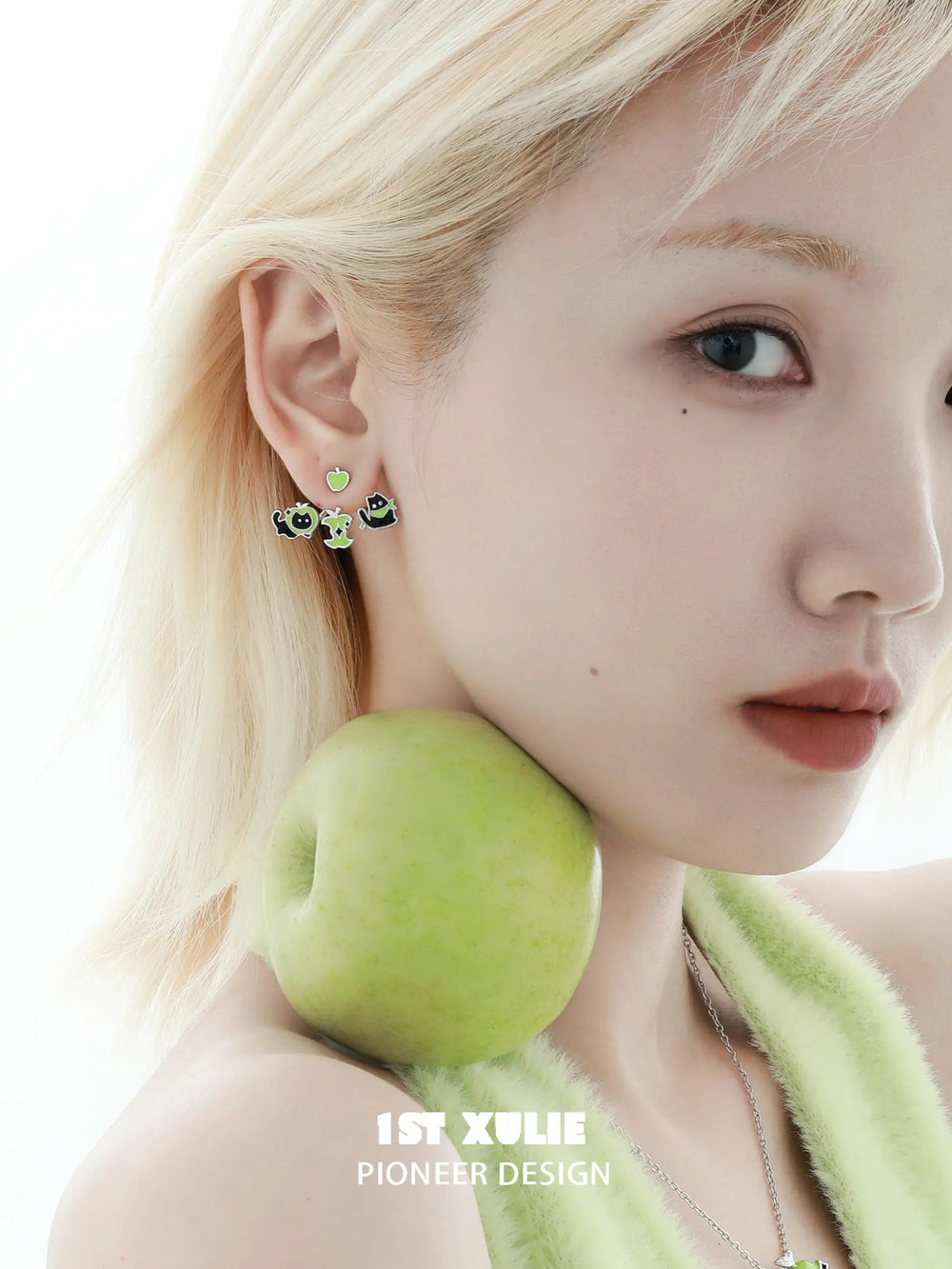 1ST XULIE "Cuties' Appleland" Whimsical Kitten & Puppy Apple Statement Dangle Needle Piercing Earrings in Platinum Plated - Texture Shot