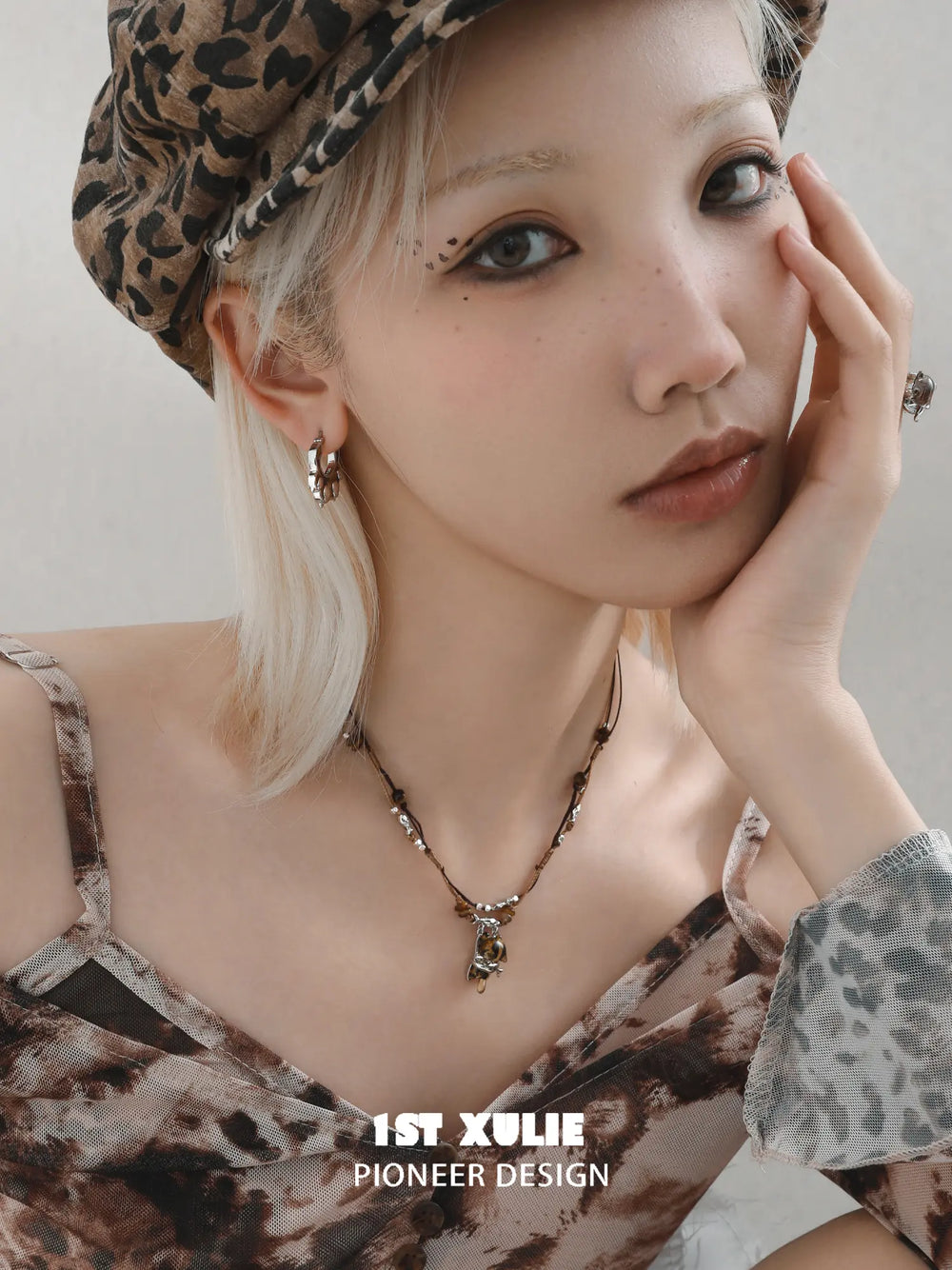 1ST XULIE Jewelry "LEOPARD CAT" Leopard Cat Paw Huggie Hoop Earrings in Platinum Plated - Detail Shot