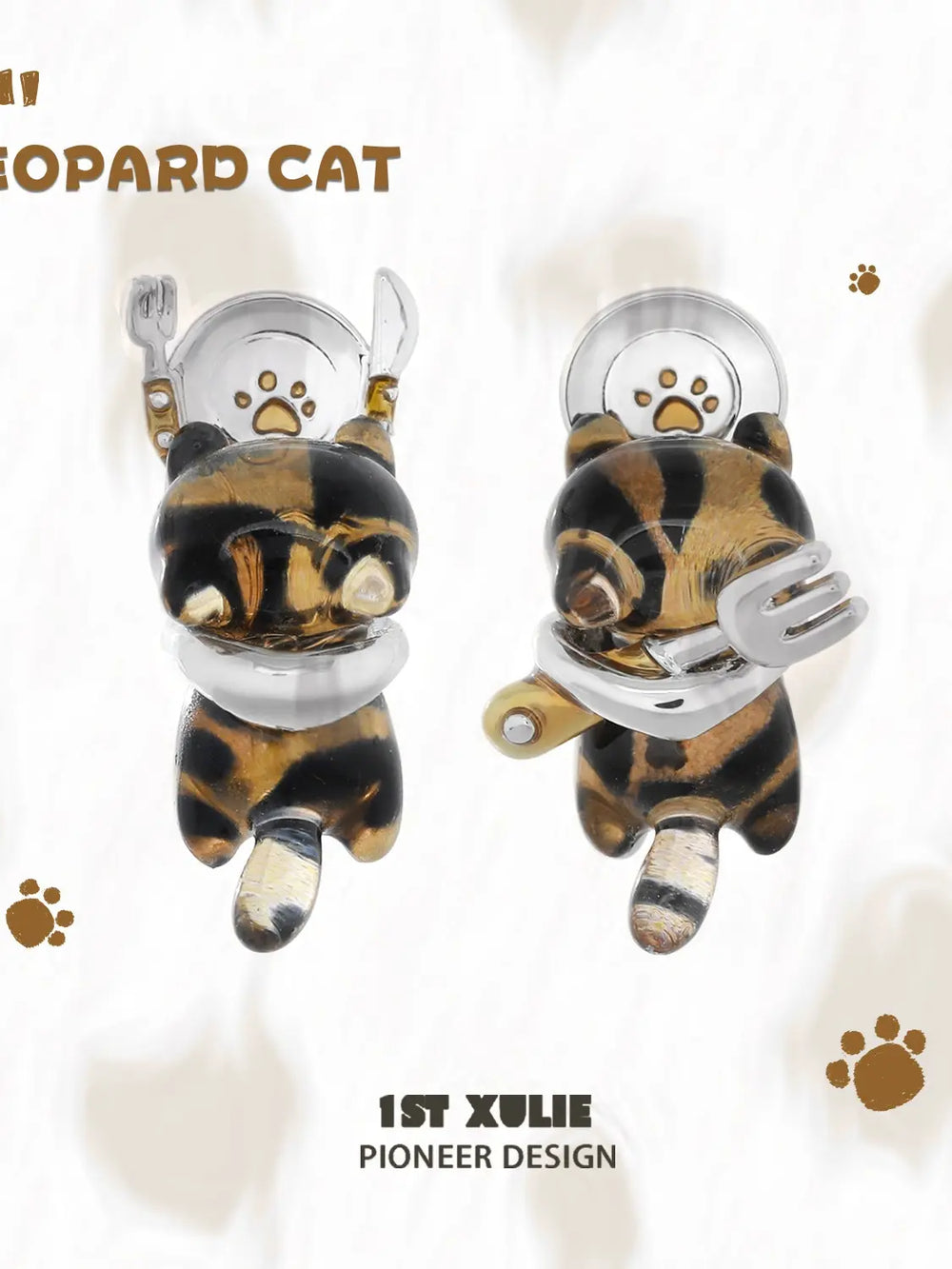1ST XULIE "LEOPARD CAT" Playful Leopard Cat Stud Earrings in Platinum Plated Brass - Texture Shot