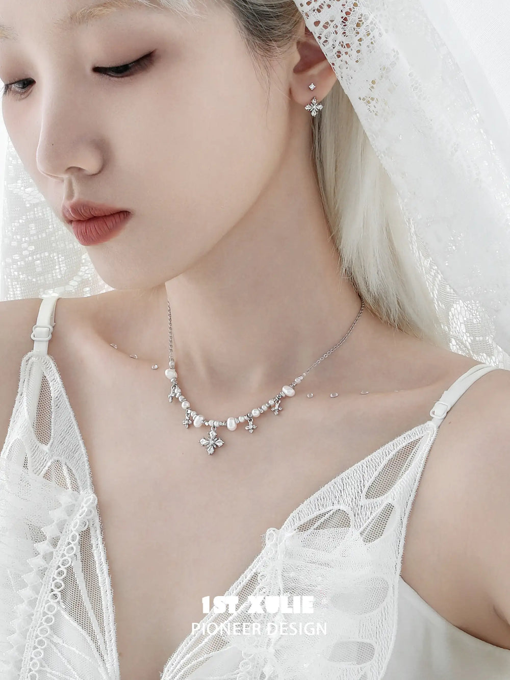1ST XULIE "Tears of Mermaid" Dainty Mermaid's Tear Mother-of-Pearl Pendant Necklace in 925 Sterling Silver - Detail Shot