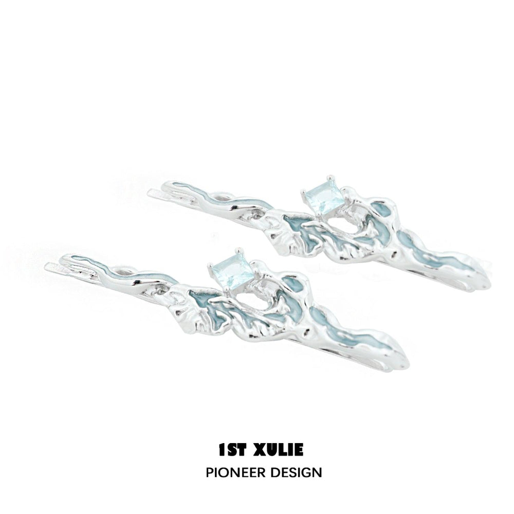 1ST XULIE "THE SEA" Ocean Wave Hairpin in Platinum Plating - Detail Shot