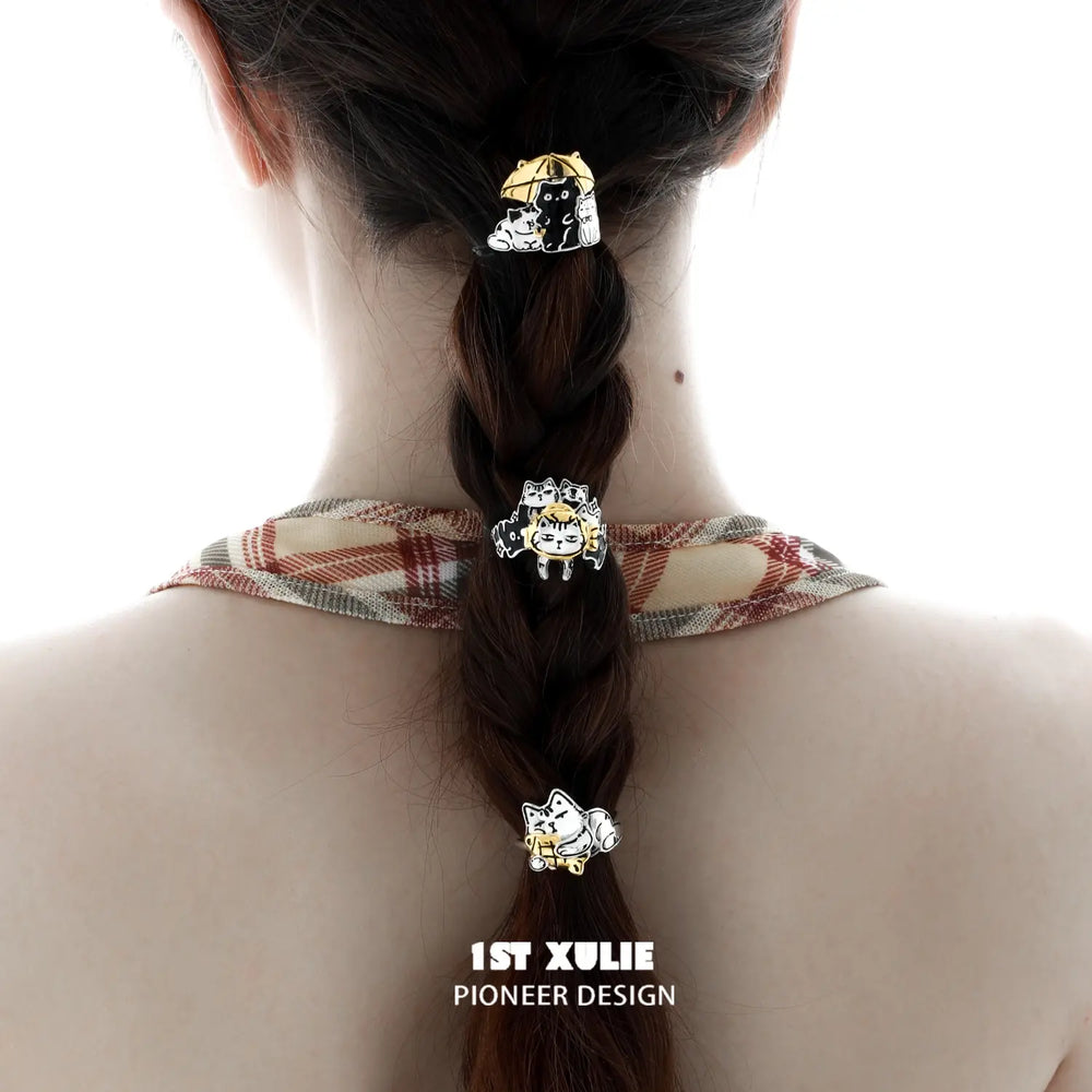 1ST XULIE "Graffiti Kitten" Playful Kitten Hair Clips in Platinum - Product View