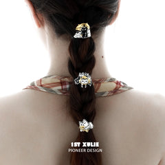 1ST XULIE "Graffiti Kitten" Playful Kitten Hair Clips in Platinum - Product View