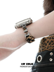 1ST XULIE Jewelry "LEOPARD CAT" Playful Leopard Cat Watch Band in Platinum Plated Brass - Detail Shot