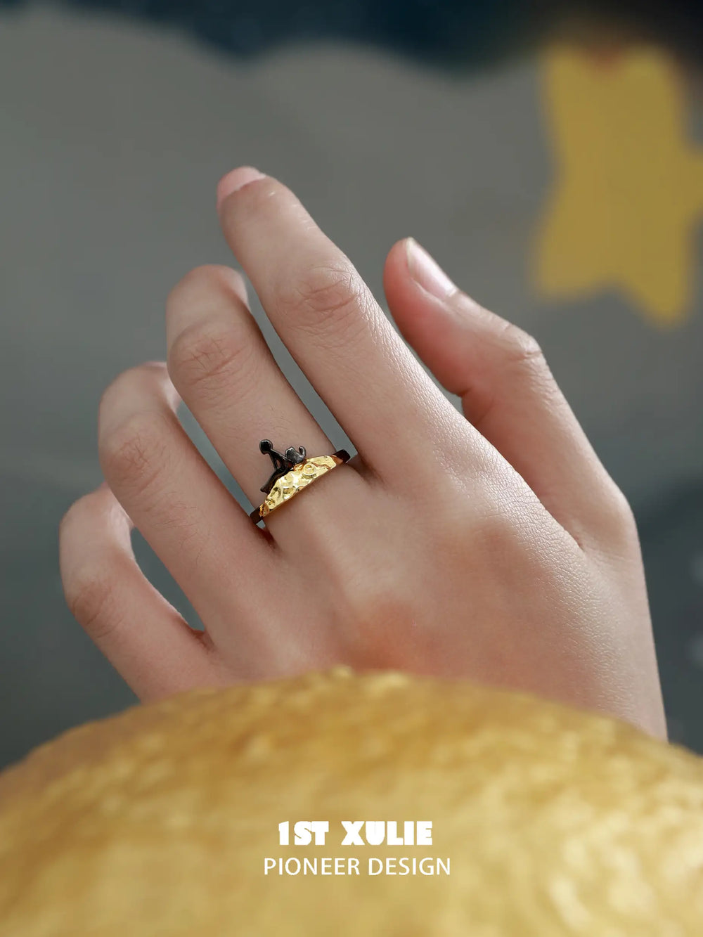 1ST XULIE "Cat's Gaze" Sculptural Cat Head Open Ring in 925 Sterling Silver - Product View