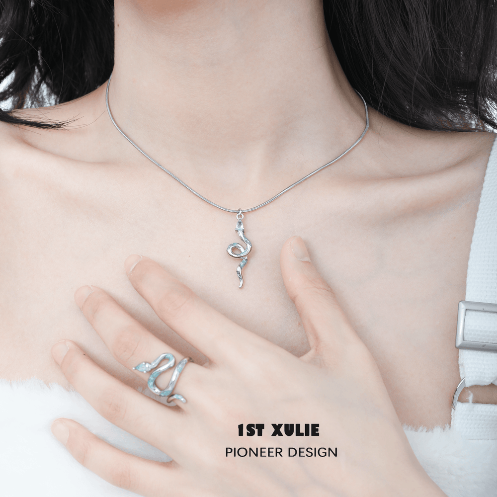 1ST XULIE "Frozen Serpent" Elegant Coiled Serpent Pendant Necklace in 925 Sterling Silver - Texture Detail