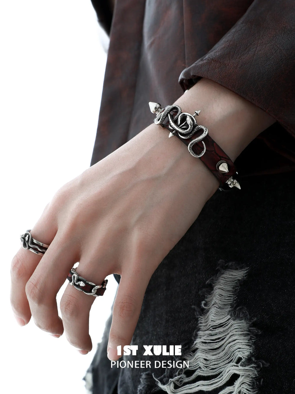 1ST XULIE "Snake Bite" Leather Couple's Ring in 925 Sterling Silver - On Model