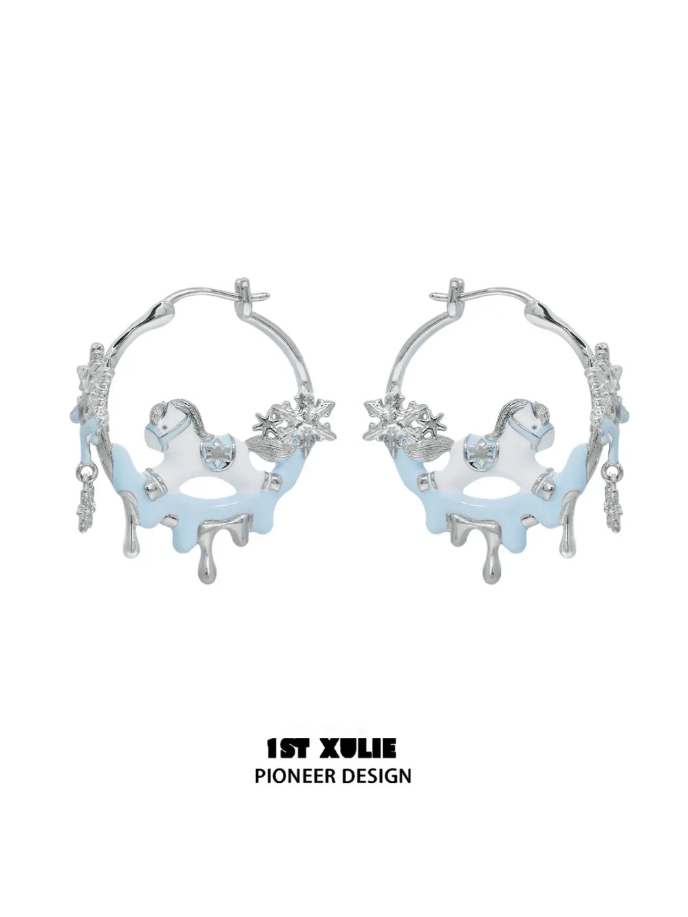 1ST XULIE Jewelry "Snowy Cuties" Black Pony Hoop Earring in Platinum Plated - Detail Shot
