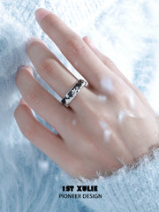 1ST XULIE Jewelry "Snow Land" Snowflake Enamel Ring in 925 Sterling Silver - Angle View