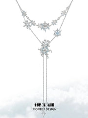 1ST XULIE Jewelry "Snow Land" Snowflake Pendant Necklace in Platinum Plated Brass - Product View
