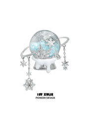 1ST XULIE Jewelry "Snow Land" Sparkling Snowflake Crystal Ball Brooch in Platinum Plated - Blue Crystal Close Up