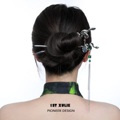 1ST XULIE "Slytherin House" Spirit Snake Convertible Hairpin in Platinum Plated - Detail Shot