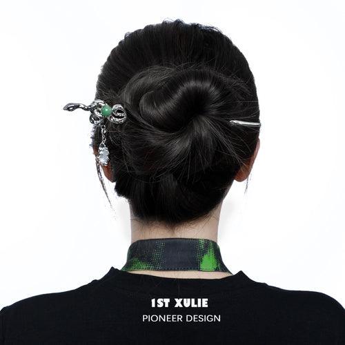 1ST XULIE "Slytherin House" Spirit Snake Convertible Hairpin in Platinum Plated - Lifestyle Shot