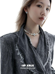 1ST XULIE "Star Dome" Zirconia & Shell Conch Necklace in Platinum Plating - Detail Shot