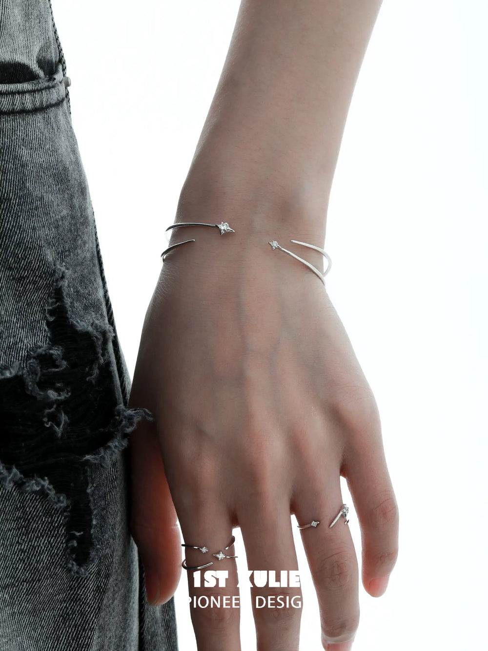 1ST XULIE "Star Trails" Celestial Four-Pointed Star Open Cuff Bangle in 925 Sterling Silver - Back View