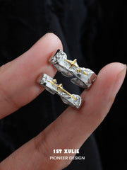 1ST XULIE "Starfall" Meteorite Couple's Rings in 925 Sterling Silver - Detail Shot of Meteorite Texture
