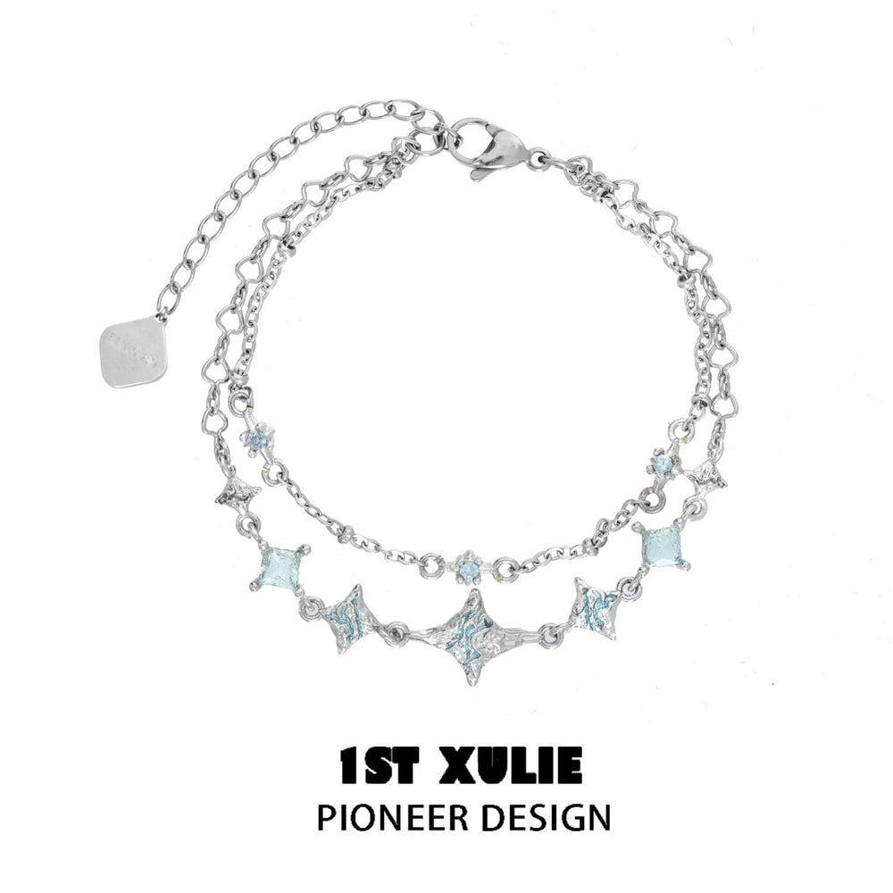 1ST XULIE "Starry Night" Dainty Double Layered Charm Bracelet in 925 Sterling Silver - Detail Shot