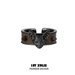 1ST XULIE "Cat's Gaze" Statement Cat Head Leather Ring in Platinum - Detail Shot